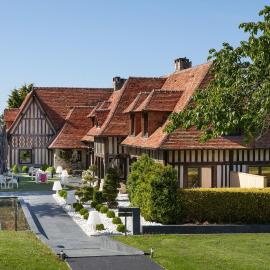 La Chaumière – hotel w mieście Honfleur