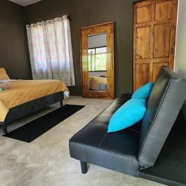 DS House, hotel a Cabuya