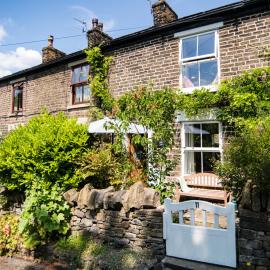 Beautiful Country Cottage, hotel in Hayfield