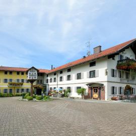 Hotel Neuwirt, hotel en Sauerlach
