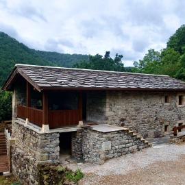 Cabaña Pasiega Castro Valnera, hotelli kohteessa Vega de Pas
