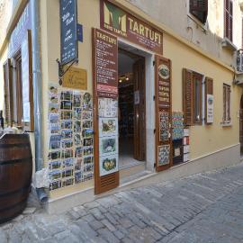 Bella Vista Apartments, hotel in Motovun