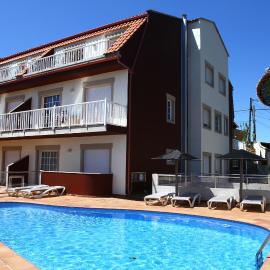 Apartamentos Coral Do Mar I, hotel in Portonovo