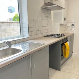 Catherine 5 bedroom house, hotel em Crewe
