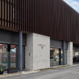 Hotel Landaben, hotel in Pamplona