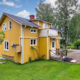 Mysigt hus utanför Järvsö, Hotel in Järvsö