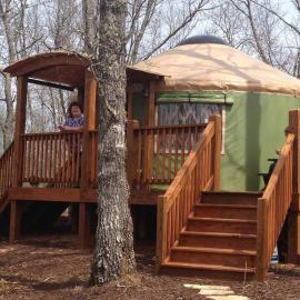 Cherokee @ Sky Ridge Yurts, hotel u gradu Brajson Siti