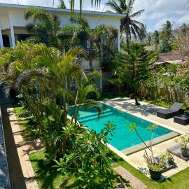 HI5 Kuta, viešbutis mieste Kuta Lombok