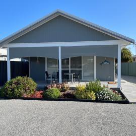 Jurien Beachfront Chalets, hotel din Jurien Bay