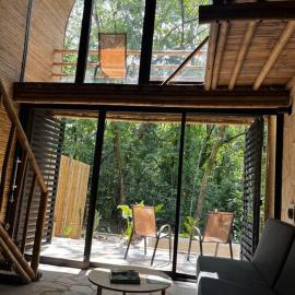 Cabaña de Bambú en la Selva、パレンケのホテル