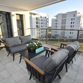 Beachfront Sea View Dream Escape - 3BR with Mamad、ナハリヤのホテル
