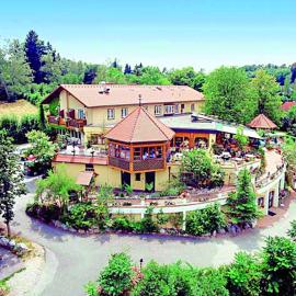 Hotel Restaurant - Häuserl im Wald Graz, hotel en Graz