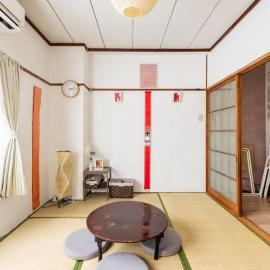 新宿から快速15分の三鷹駅徒歩3分 最大5名 ゆったり和室【MITAKA NAGOMI ROOM】　, hotel in Musashino