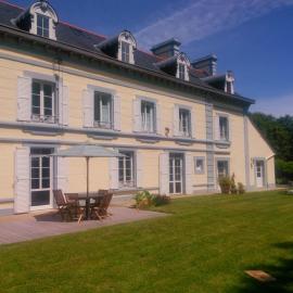 Les Gîtes du Couesnon, hotel in Pontorson