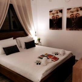 יחידת אירוח קסומה למרגלות הגלבוע, hotel in Sede Terumot