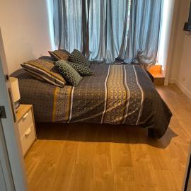 Suite parentale avec salle de bains et toilettes privées