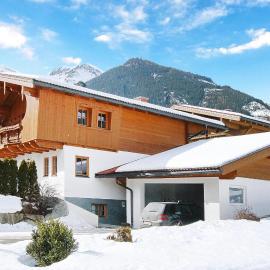 House in Krimml near Waterfalls & Hiking Trails, hotel a Krimml