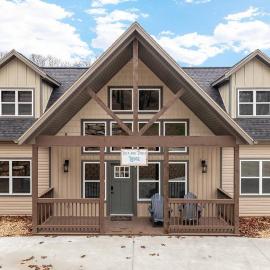 Rock and Timber Lodge