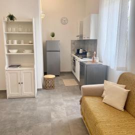 Alloggio 2 / Casa Marley Porto Pollo, hotelli kohteessa Barrabisa