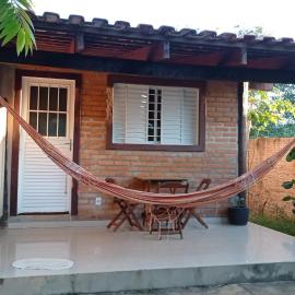 Casa Studio Uirá em Chapada dos Guimarães, hotel in Chapada dos Guimarães