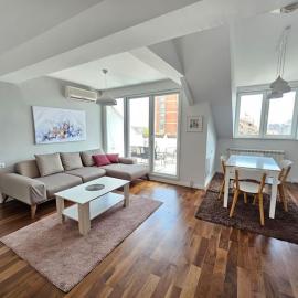 Modern & Spacious Duplex: Prime Skopje Location!
