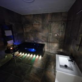 Apartmán Anežka 3 s vířivou vanou, Hotel in Jičín
