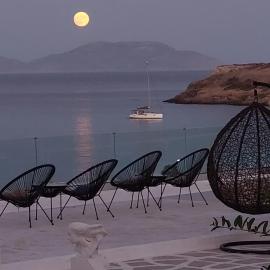 Anatoli Studios, Hotel in Schinoussa