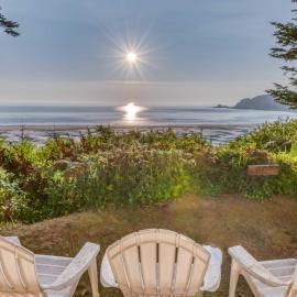 Agate Beach Oceanfront Suite B