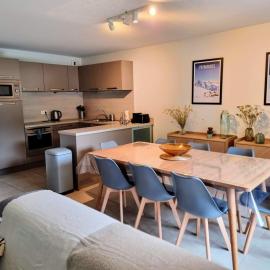 Luchon superbe appartement 8 places 80m2 vue montagne 180