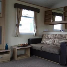 Caravan - Sleeps 6 - Sea Views - Dog Friendly, hotel a Flamborough