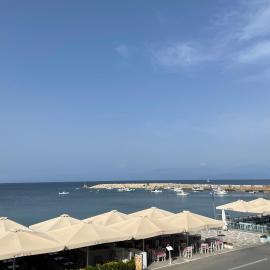 KORONI MARE FRONT HARBOR