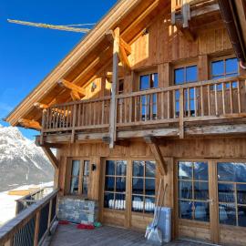 Chalet Le Yéti de Villard 14 Prs - Domaine Alpe d'Huez - Bain nordique, hotel in Villard-Reculas