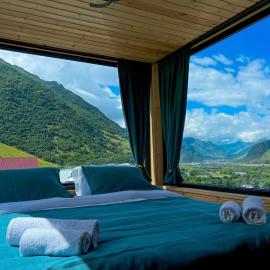 Kazbegi Inn Cottages, hotel a Kazbegi