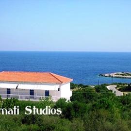 Climati Studios, hotel in Skinária