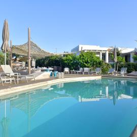 Portes Houses, hotel em Koufonisia