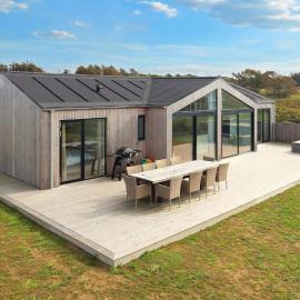 8 person holiday home in Hjørring-By Traum, hotel in Hjørring