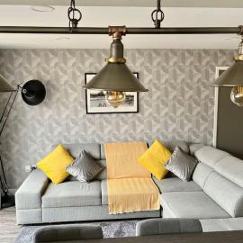 Modern 2BR Flat in Sale - Peaceful Stay in M33 - Great Transport Links