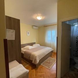 Palit में, होटल Rooms Krstinić 84
