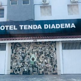 Hotel Tenda Diadema, hotel u gradu Diadema