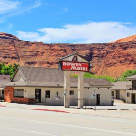 Bowen Motel, hotel di Moab