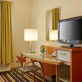 H+ Hotel Köln Hürth, hotell i Hürth