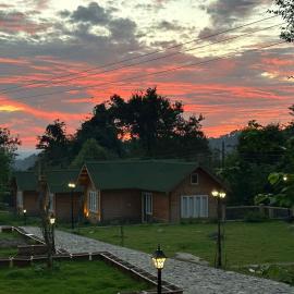 Antaraal Resort & Spa - Wellness & Family Retreat, Dharamshala, hotel din Dharamshala