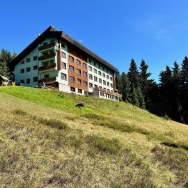 Cihlářka - Vysokohorský apartmán 208, hotel v Černém Dole