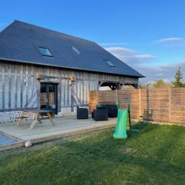 Maison à la campagne à 10 minutes d’Honfleur, hotel a Beuzeville