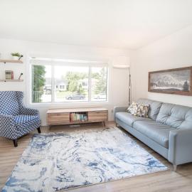 Bright & Convenient b/w 2 Parks, hotel in Steinbach