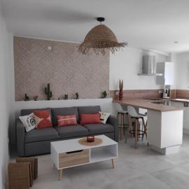 Maison indépendante avec terrasse, jardin & parking privé, hotel em Hérépian