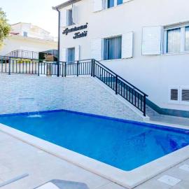 Apartments Katic, hotel v destinaci Ražanj