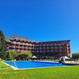 Puigcerdà में, होटल Puigcerda Park Hotel
