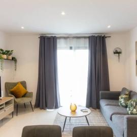 Lennox Beautiful 2 Bed