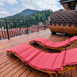 Pine & Wine Sauna Apartment